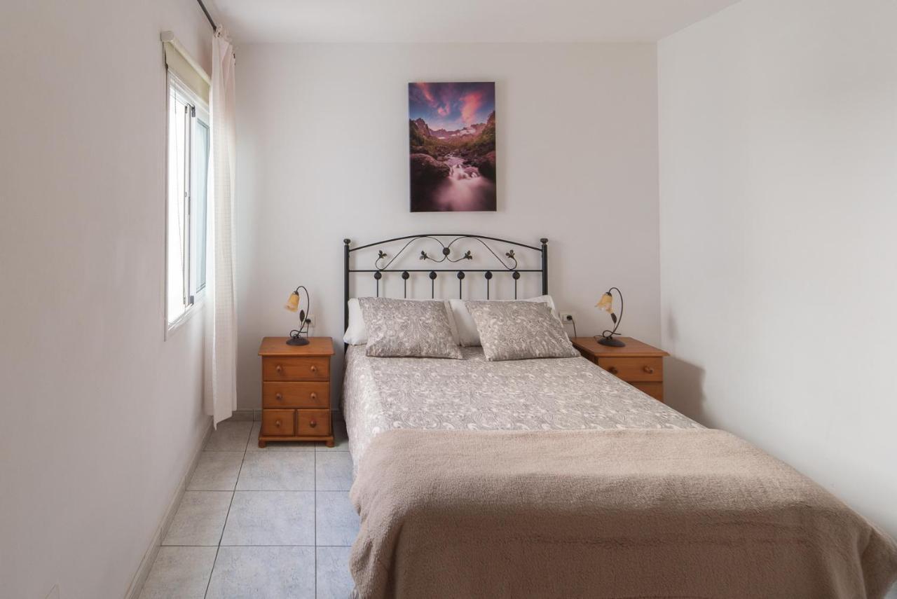 Apartamentos Leomar I Los Llanos De Aridane Extérieur photo