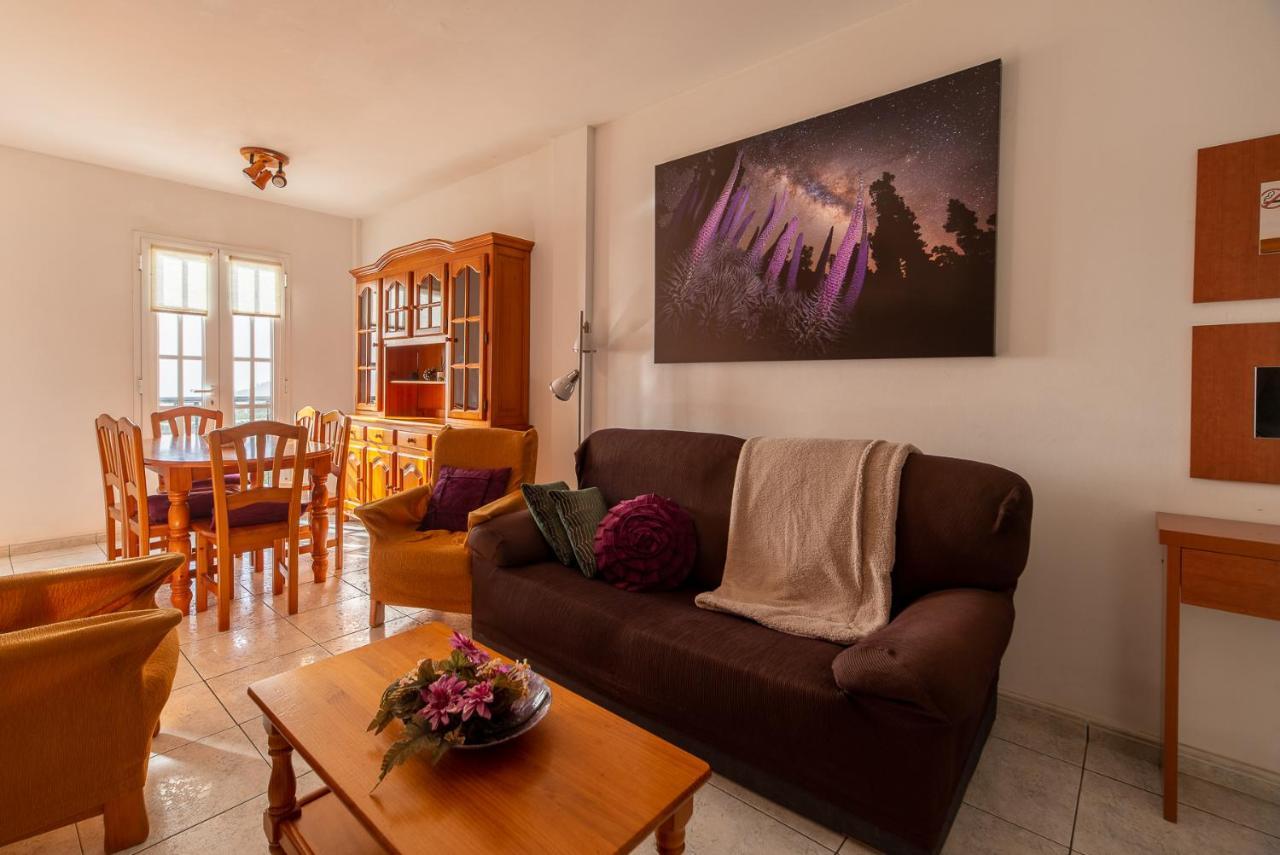 Apartamentos Leomar I Los Llanos De Aridane Extérieur photo