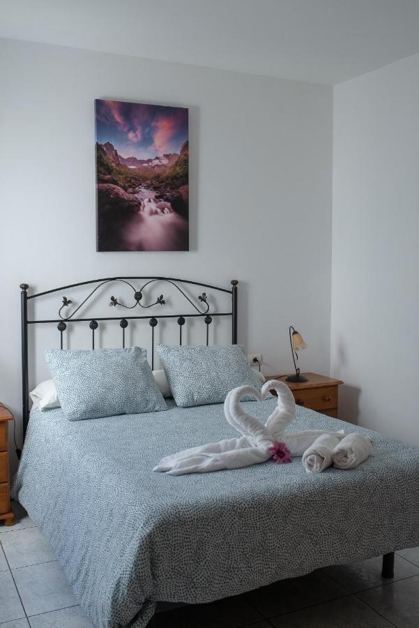 Apartamentos Leomar I Los Llanos De Aridane Extérieur photo
